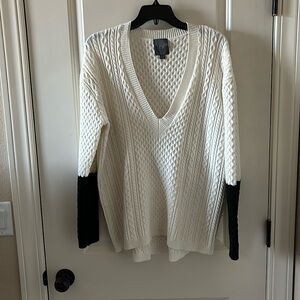 Ladies sweater, off white and black on the sleeves